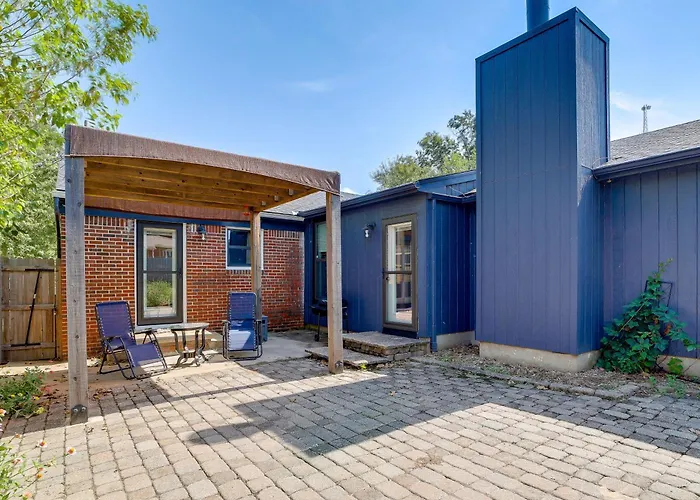 Walk To Expo Square: 4 Mi To Dtwn Holiday home Tulsa