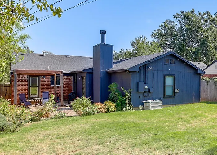 Holiday home Walk To Expo Square: 4 Mi To Dtwn Tulsa